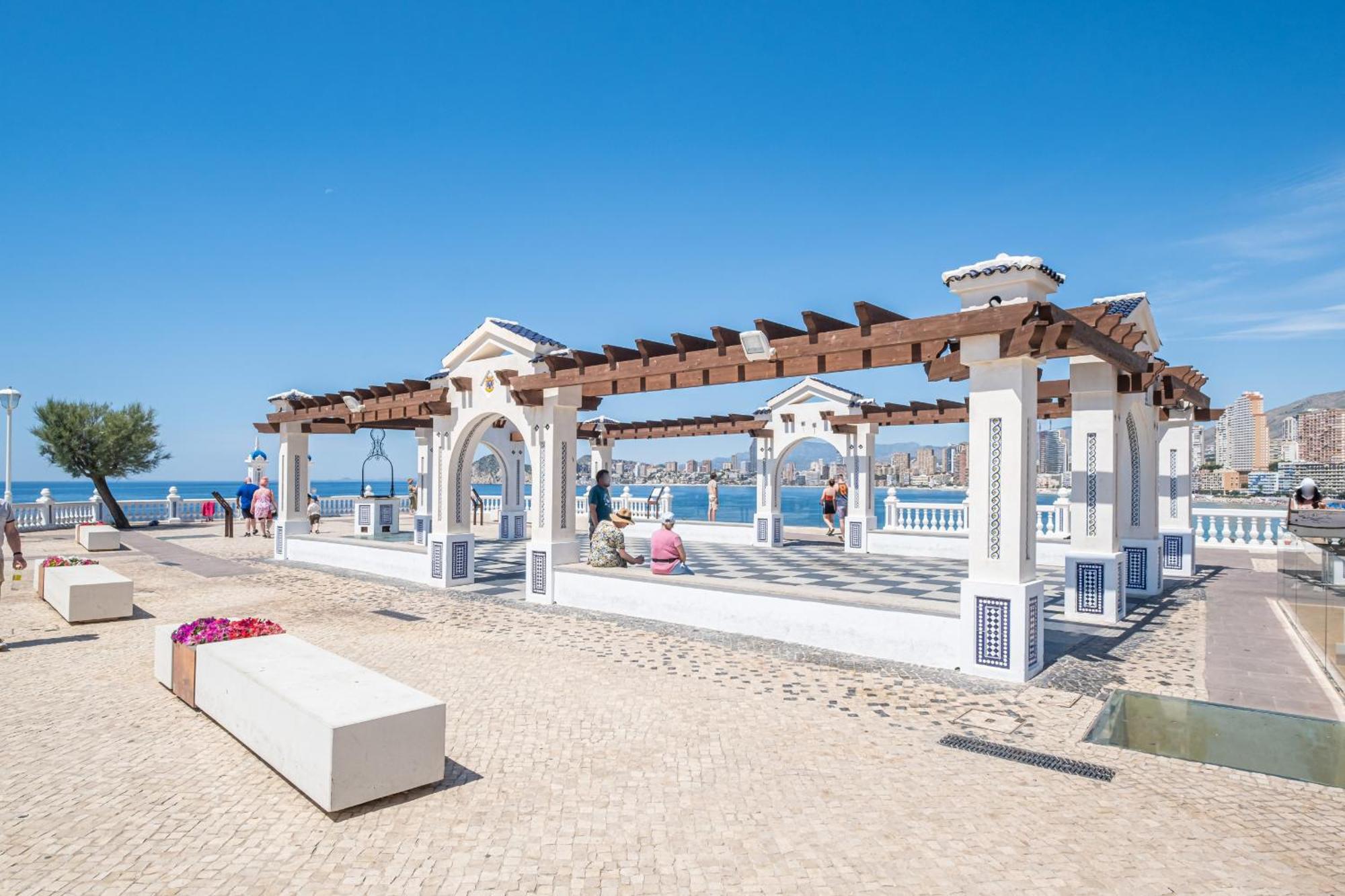 Apartamentos El Castell Benidorm Old-Town Extérieur photo