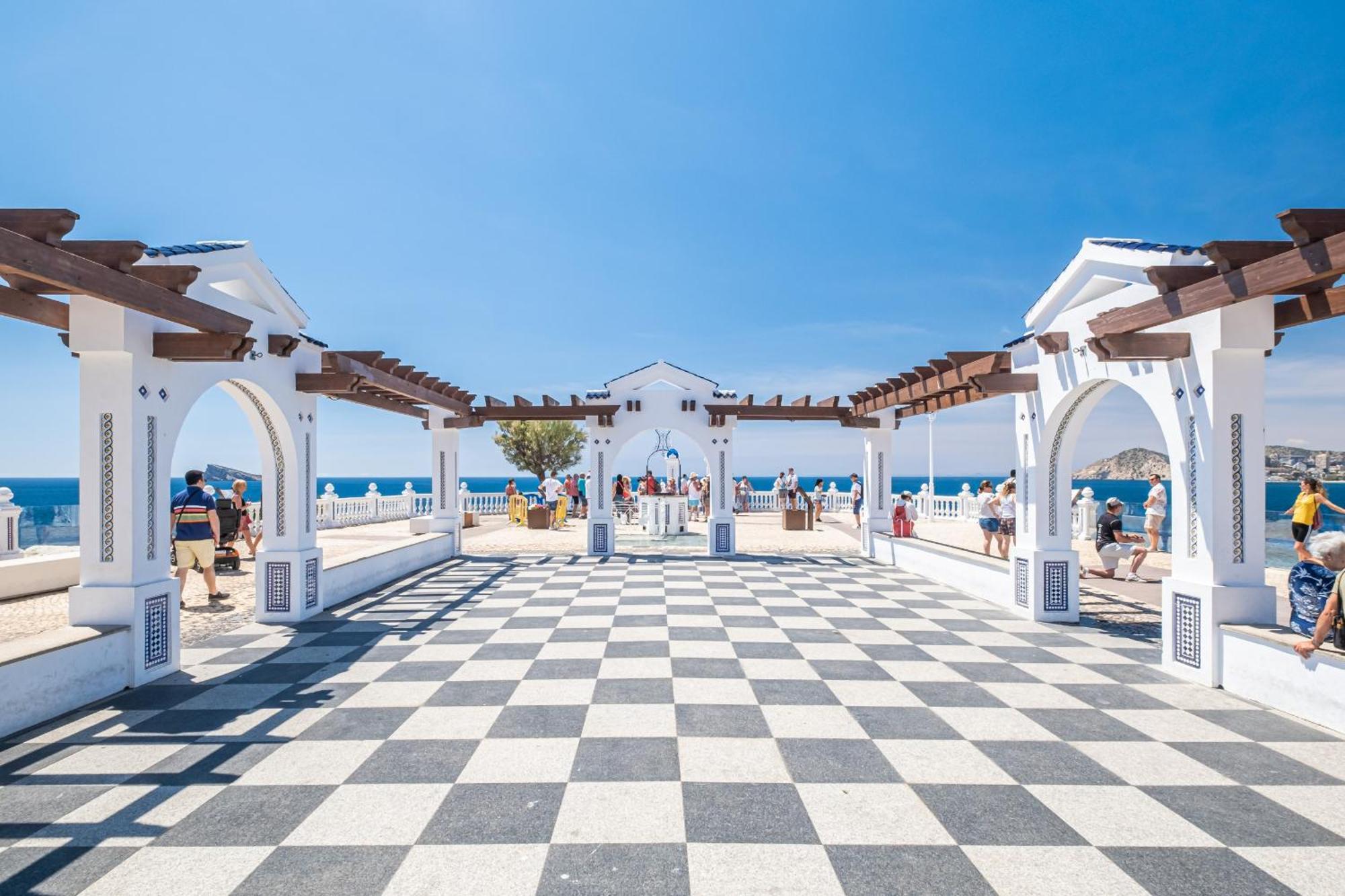 Apartamentos El Castell Benidorm Old-Town Extérieur photo