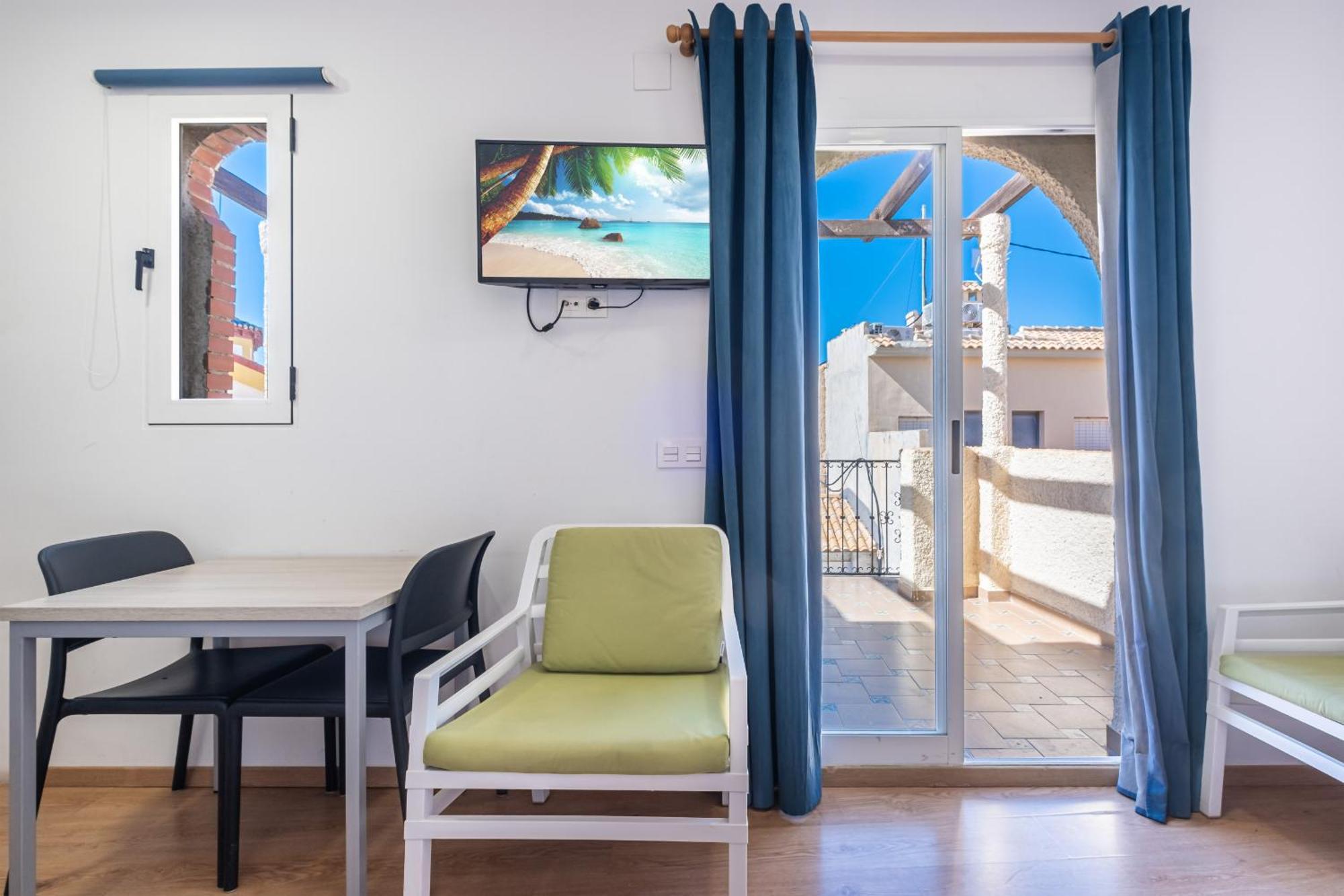 Apartamentos El Castell Benidorm Old-Town Chambre photo